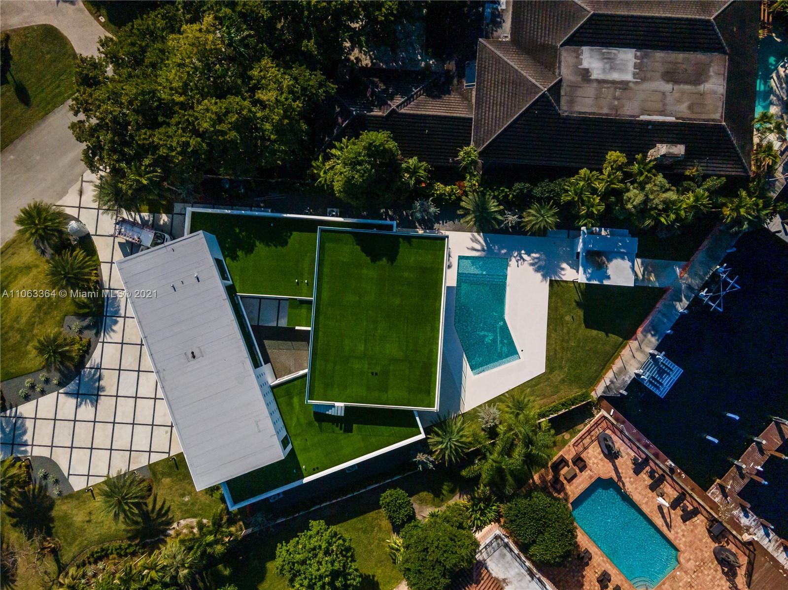 19 Gatehouse Road Sea Ranch Lakes, FL 33308 - Photo 48 of 56