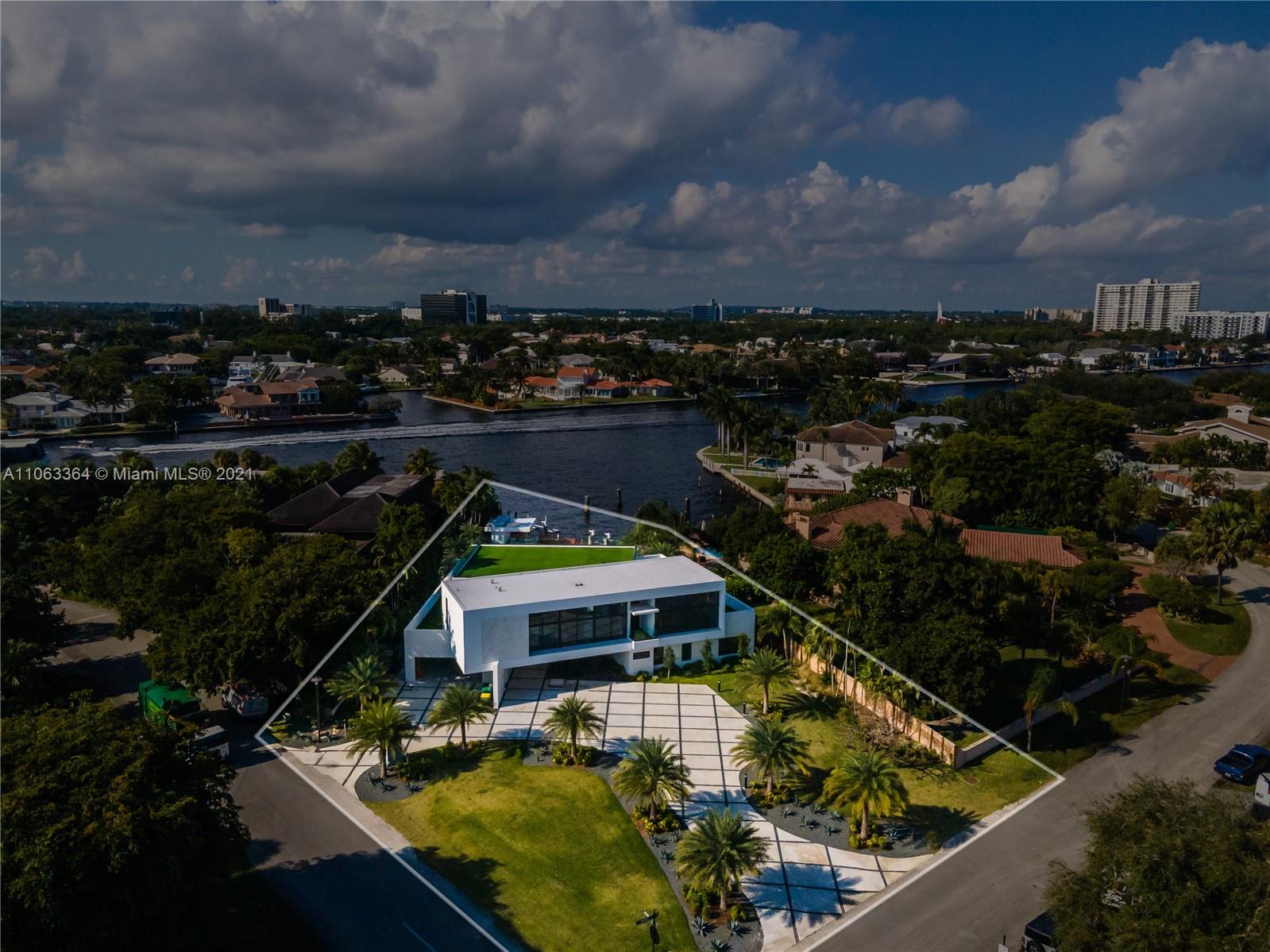 19 Gatehouse Road Sea Ranch Lakes, FL 33308 - Photo 50 of 56