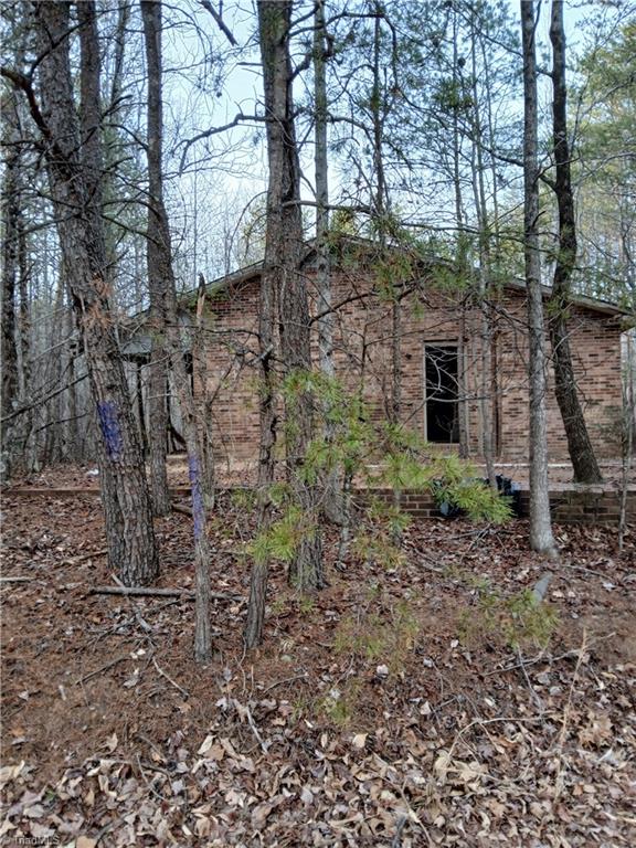 5001 Mecum Road Walkertown, NC 27051 - Photo 3 of 17