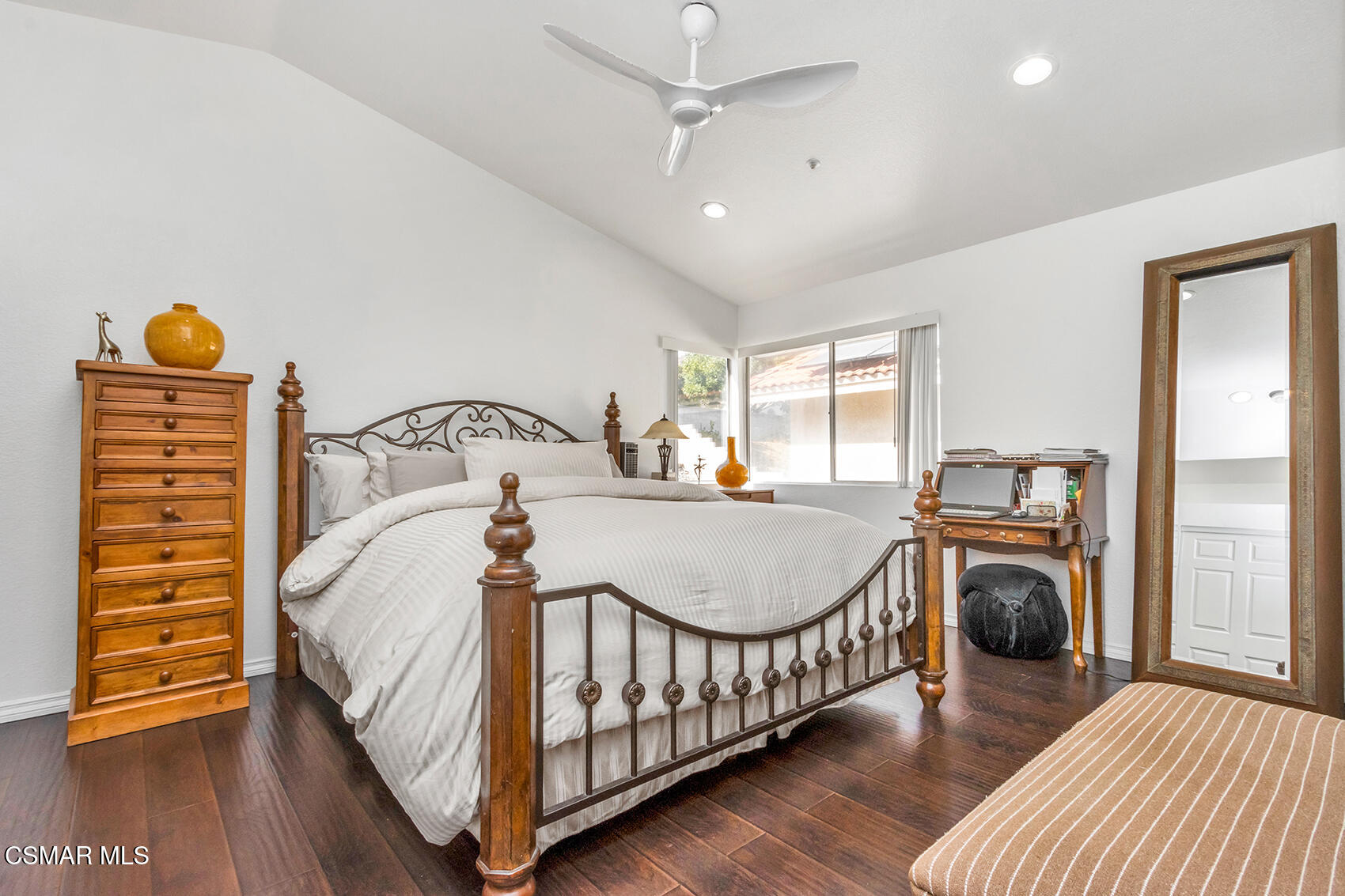 15425 Tobarra Road Fontana, CA 92337 - Photo 20 of 37 IMG_8546