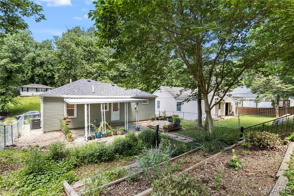226 Adams Street Edwardsville, IL 62025 - Photo 3 of 26