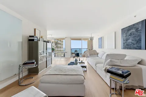 $2,695,000 | 201 Ocean Avenue, Unit 904P, Santa Monica, CA 90402