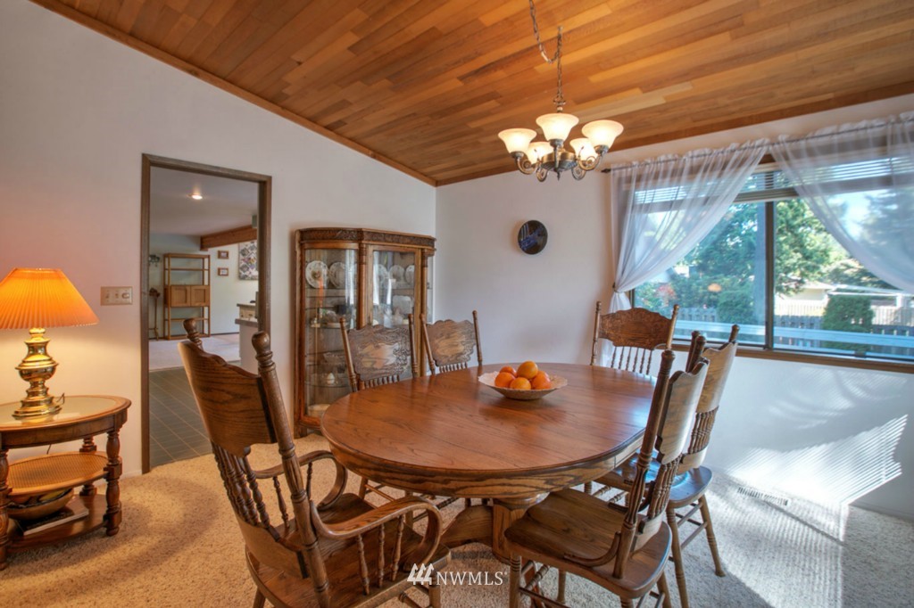 14904 Southeast 143rd Place Renton, WA 98059 - Photo 7 of 25