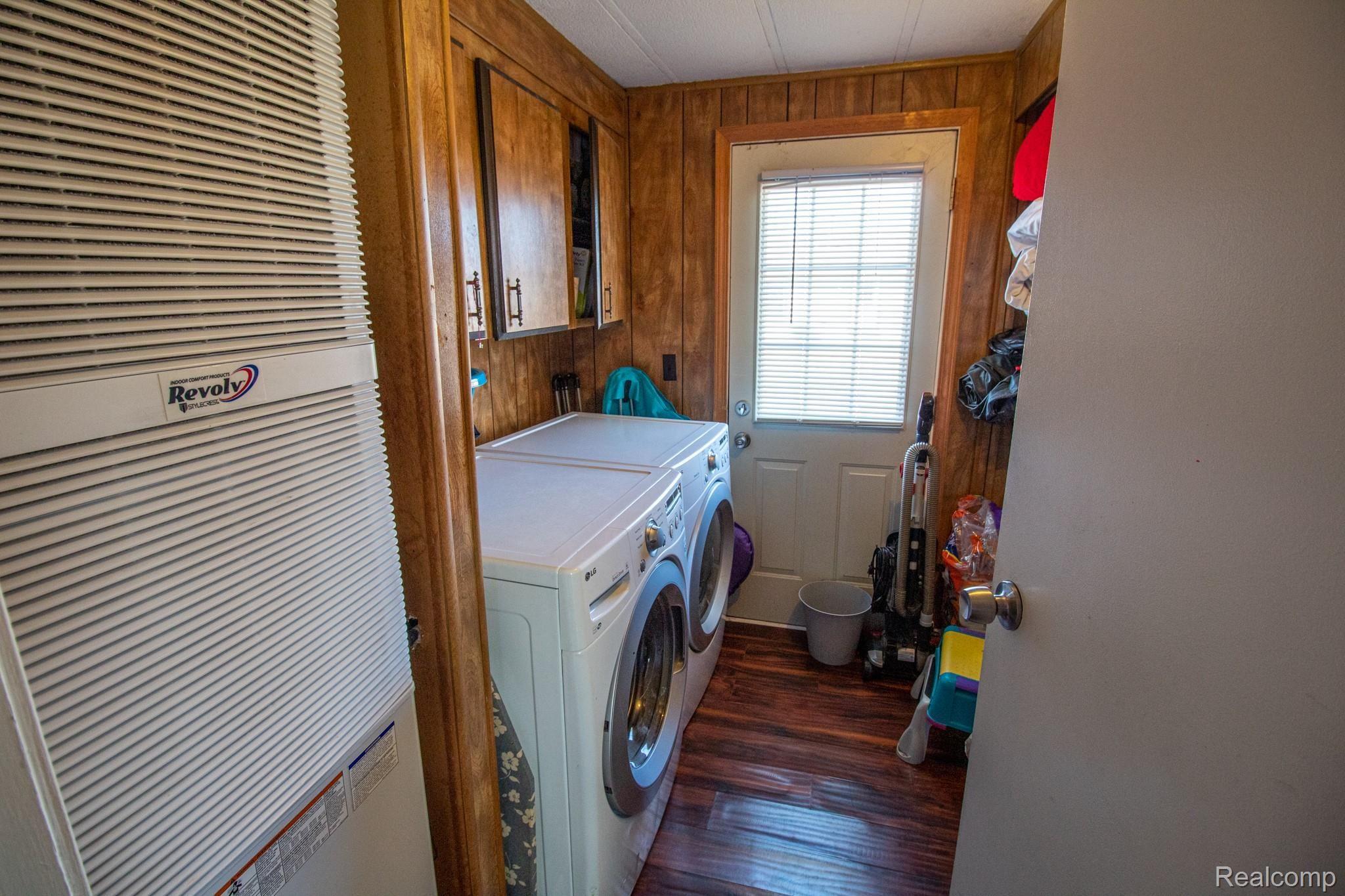 7353 Bealane Road Algonac, MI 48001 - Photo 15 of 24 Laundry.jpg