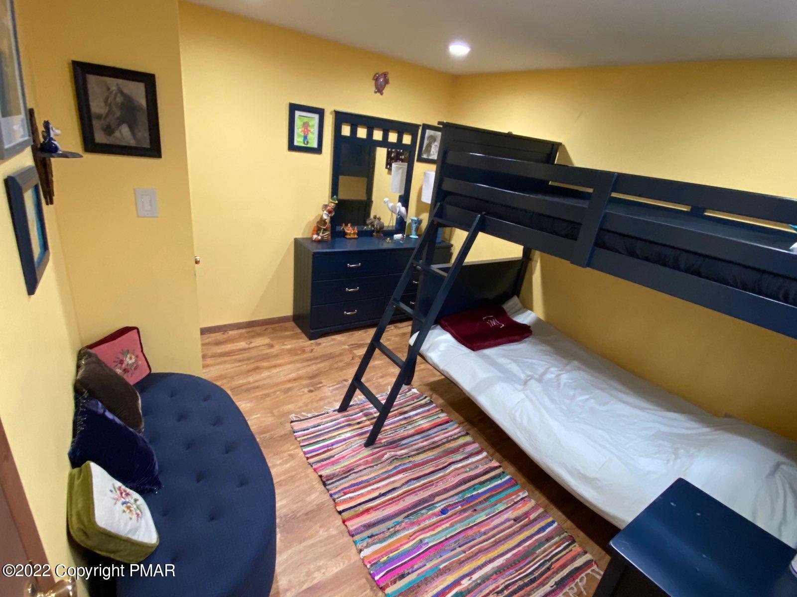 226 Summit Drive Albrightsville, PA 18210 - Photo 15 of 19 bedroom 3