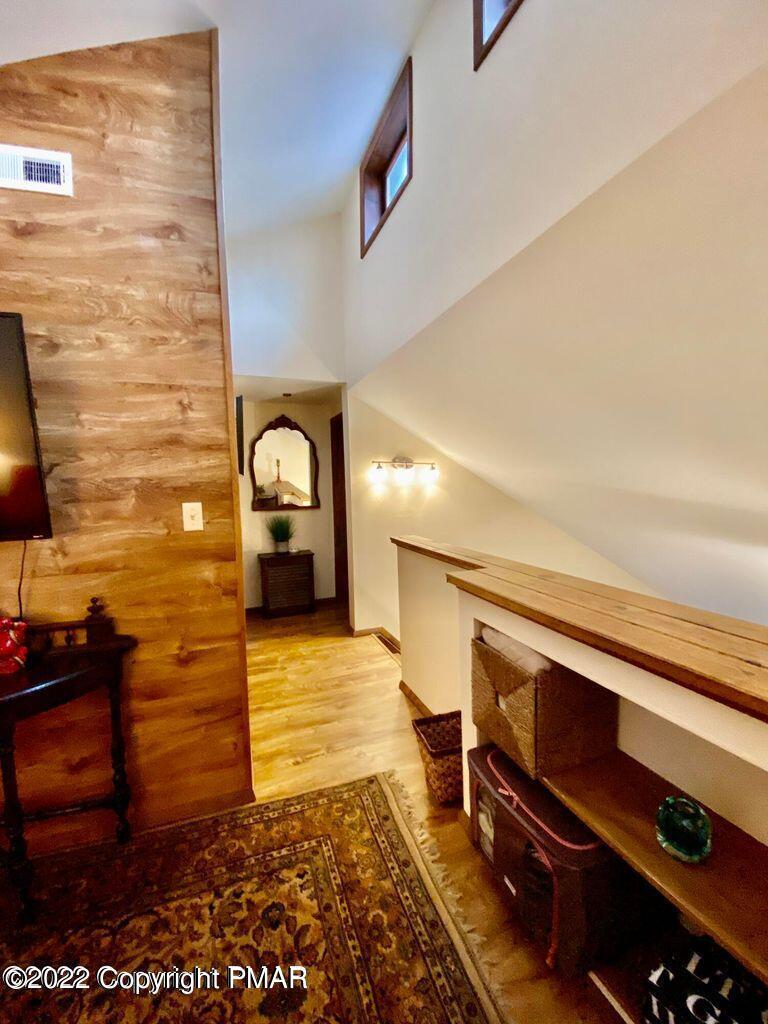 226 Summit Drive Albrightsville, PA 18210 - Photo 17 of 19 5