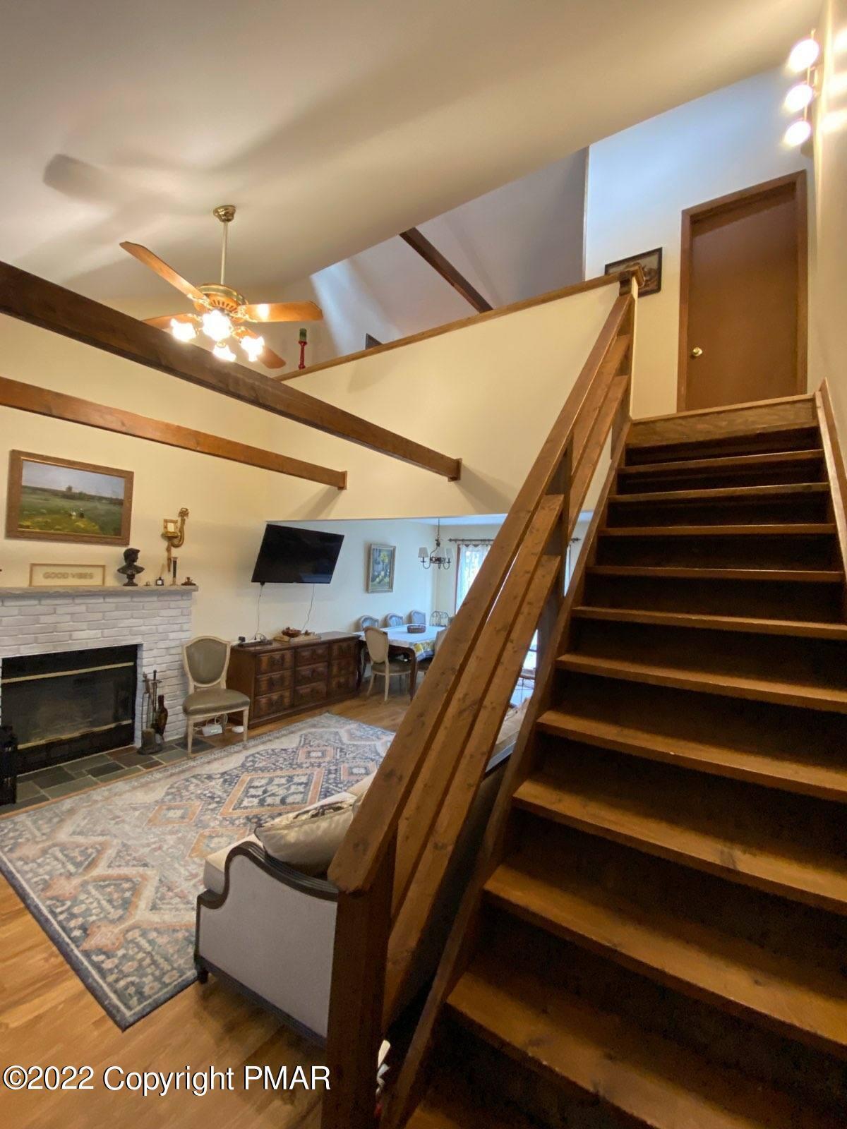 226 Summit Drive Albrightsville, PA 18210 - Photo 2 of 19 IMG_1267