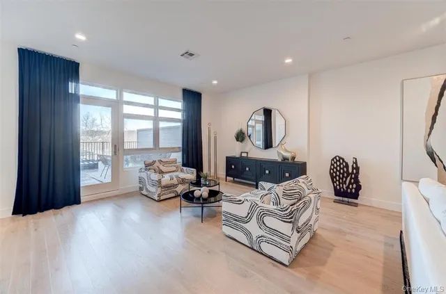 $5,250 | 30 Beekman Street, Beacon, NY 12508