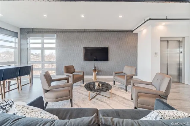 $5,250 | 30 Beekman Street, Beacon, NY 12508