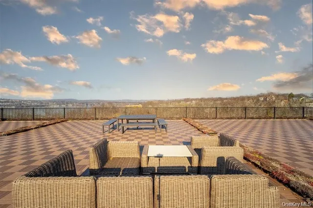 $5,250 | 30 Beekman Street, Beacon, NY 12508