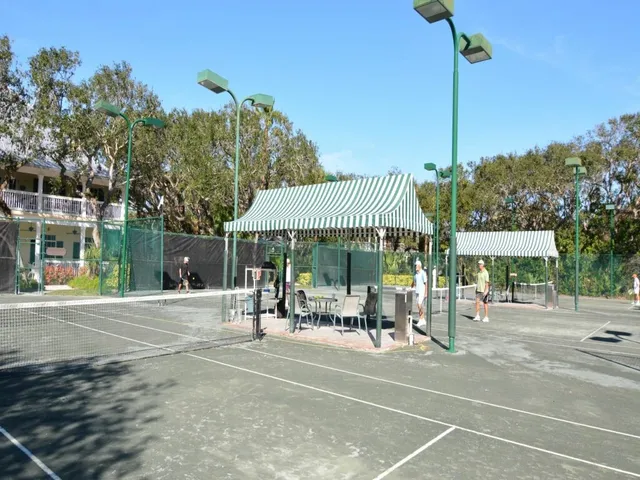 $13,000 | 8880 North Sea Oaks Way, Unit 208, Vero Beach, FL 32963