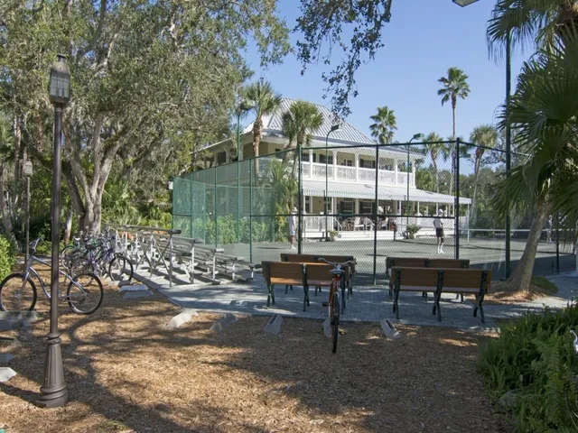 $13,000 | 8880 North Sea Oaks Way, Unit 208, Vero Beach, FL 32963