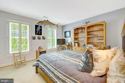 $2,600,000 | 801 Olde Georgetown Court, Great Falls, VA 22066