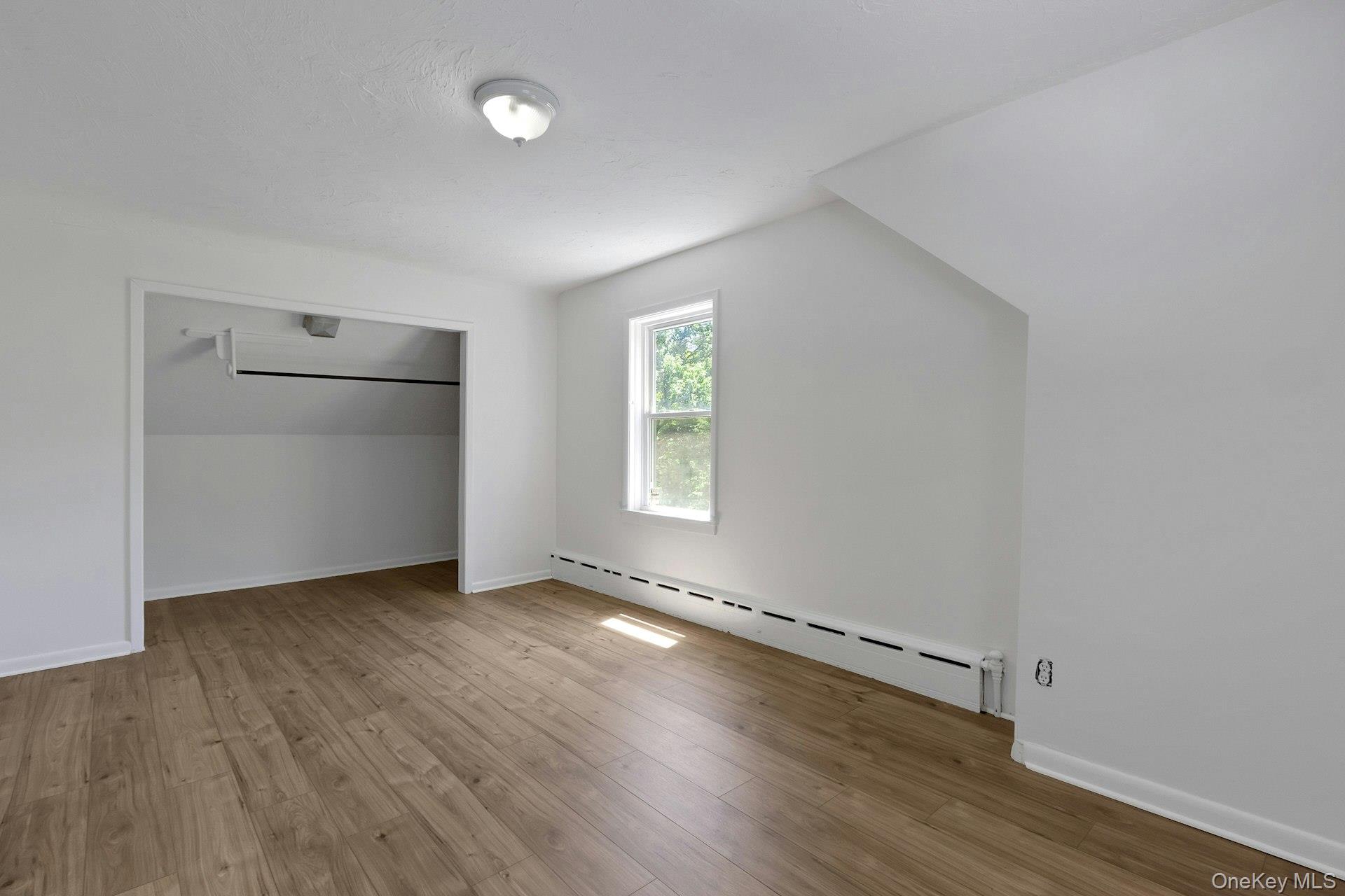 938 Rte 9W Congers, NY 10920 - Photo 28 of 48 Upper Level