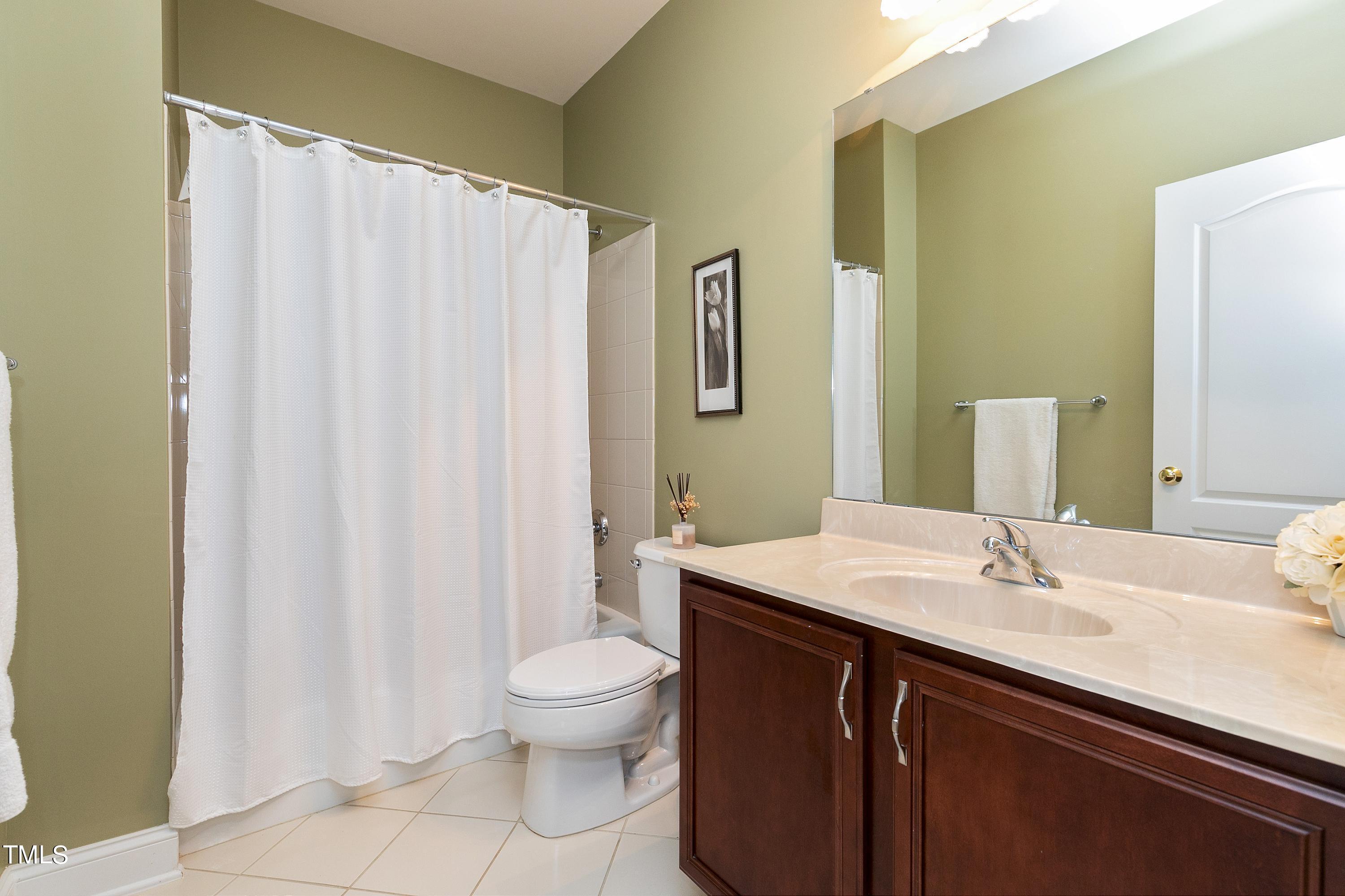 4729 Fielding Drive Raleigh, NC 27606 - Photo 36 of 50 43-Scene-43