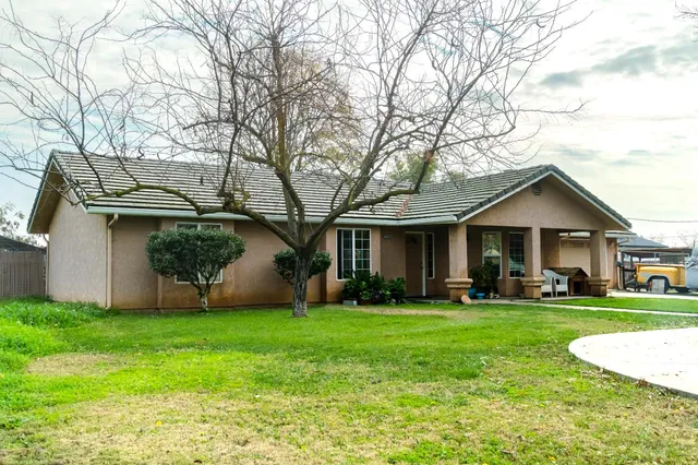 $450,000 | 17383 Daley Road, Madera, CA 93638