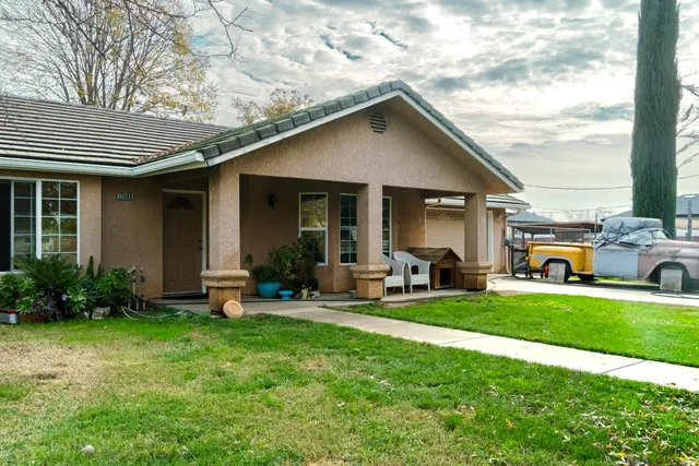 $450,000 | 17383 Daley Road, Madera, CA 93638