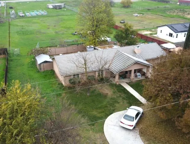 $450,000 | 17383 Daley Road, Madera, CA 93638