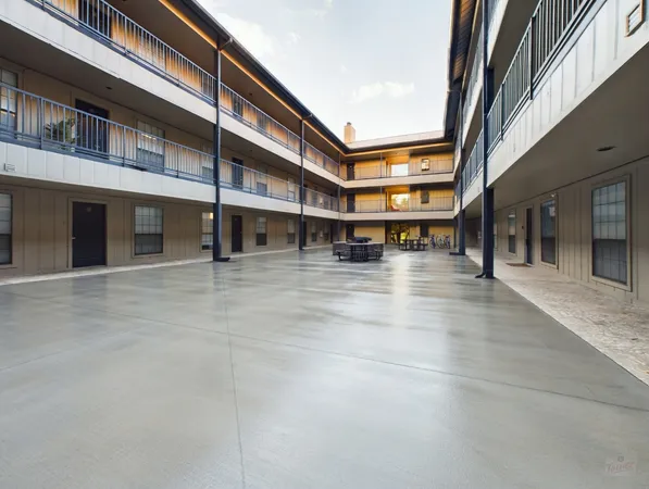 $2,495 | 2401 Leon Street, Unit 303, Austin, TX 78705