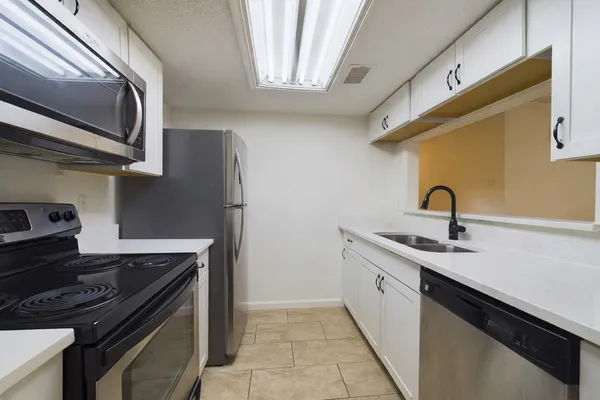$2,495 | 2401 Leon Street, Unit 303, Austin, TX 78705