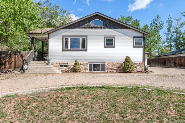 $690,000 | 9525 West 11th Avenue, Lakewood, CO 80215