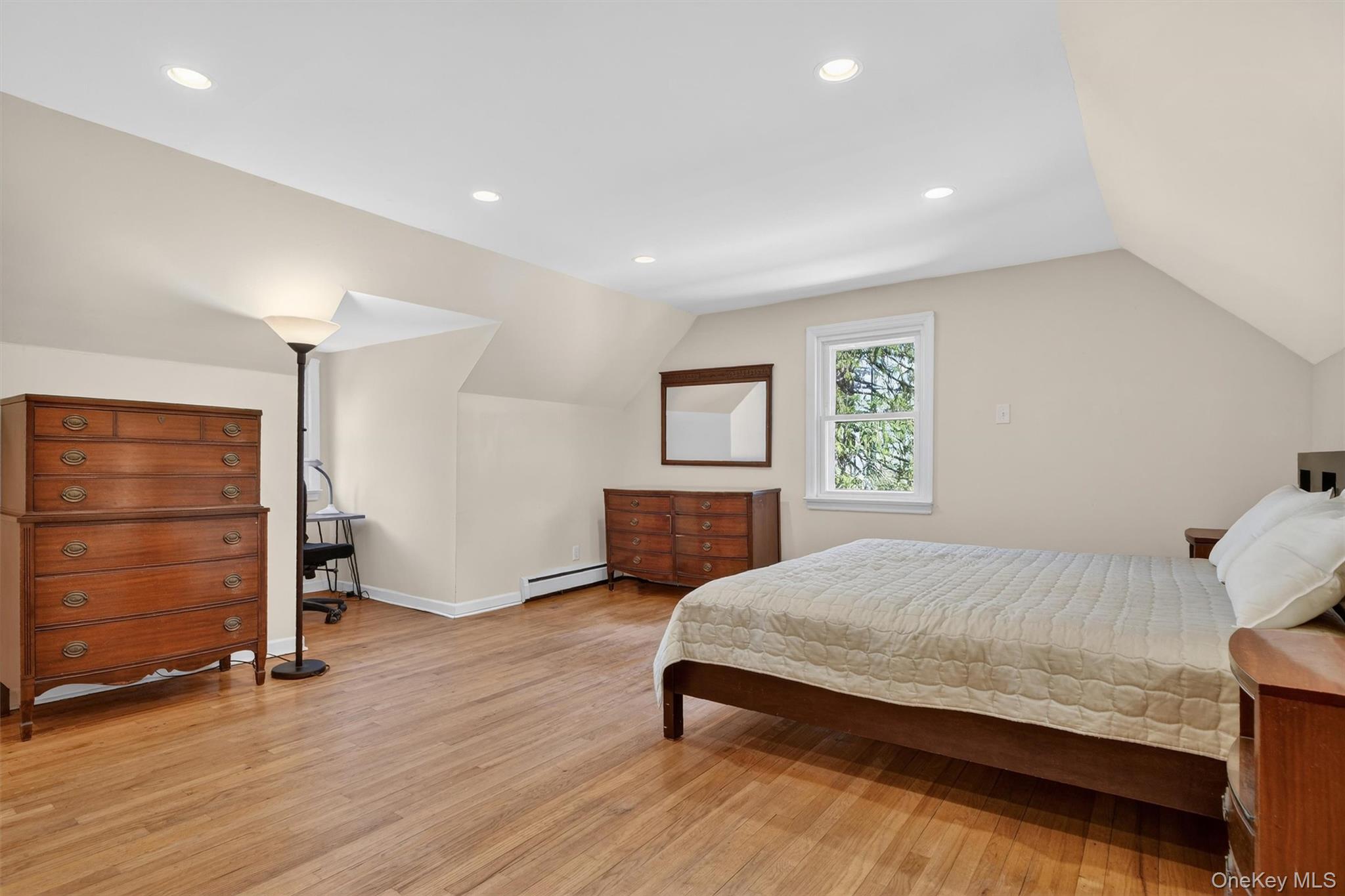 82 Taxter Road Irvington, NY 10533 - Photo 23 of 38