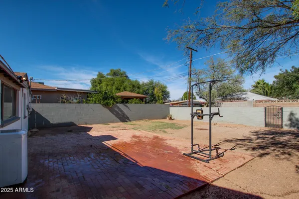 $250,000 | 3273 East 27th Street, Tucson, AZ 85713