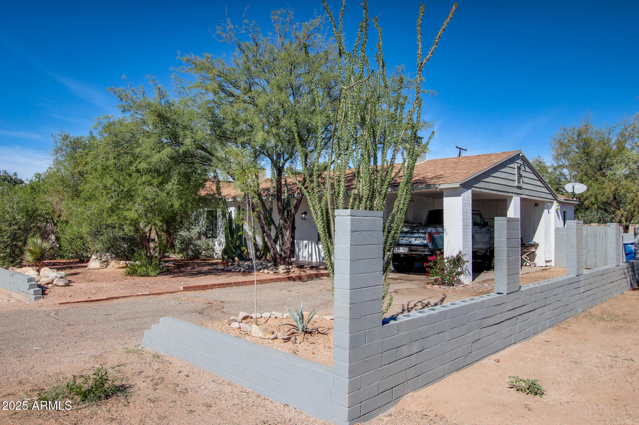 3273 East 27th Street Tucson, AZ 85713 - Photo 37 of 39 a view of a house with street