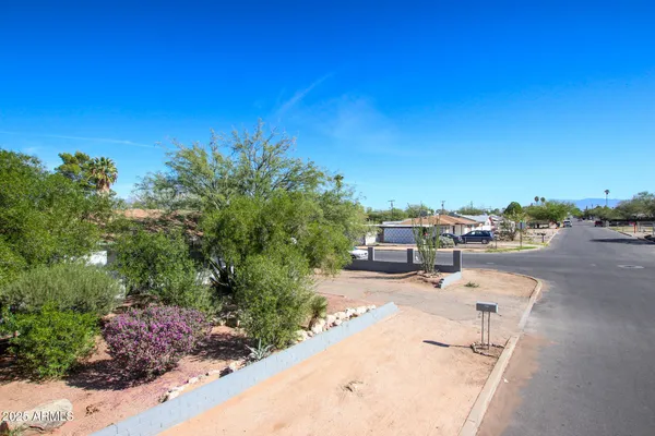 $250,000 | 3273 East 27th Street, Tucson, AZ 85713