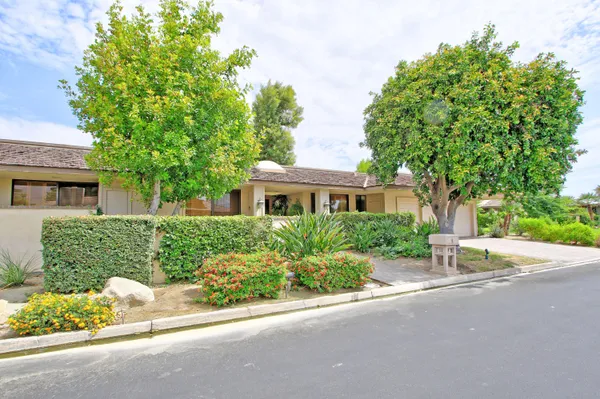 $10,000 | 34 Columbia Drive, Rancho Mirage, CA 92270