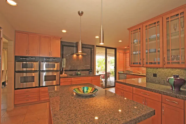 $10,000 | 34 Columbia Drive, Rancho Mirage, CA 92270