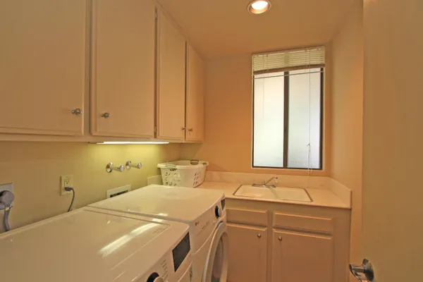 $10,000 | 34 Columbia Drive, Rancho Mirage, CA 92270