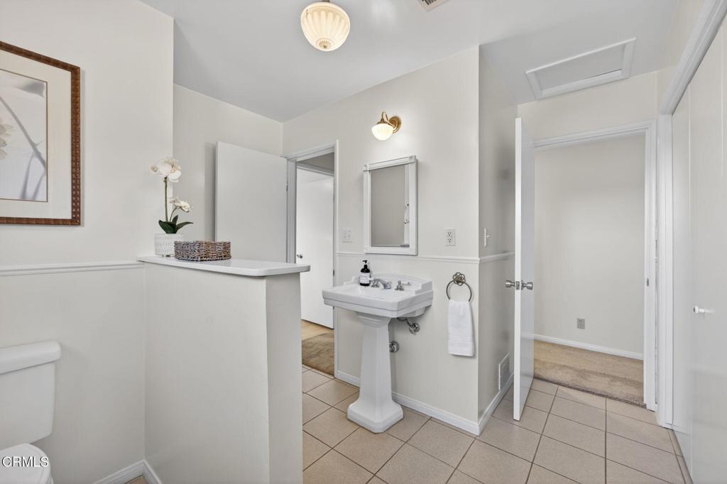 98 Howard Avenue Oak View, CA 93022 - Photo 31 of 72 a bathroom with a sink toilet and shower
