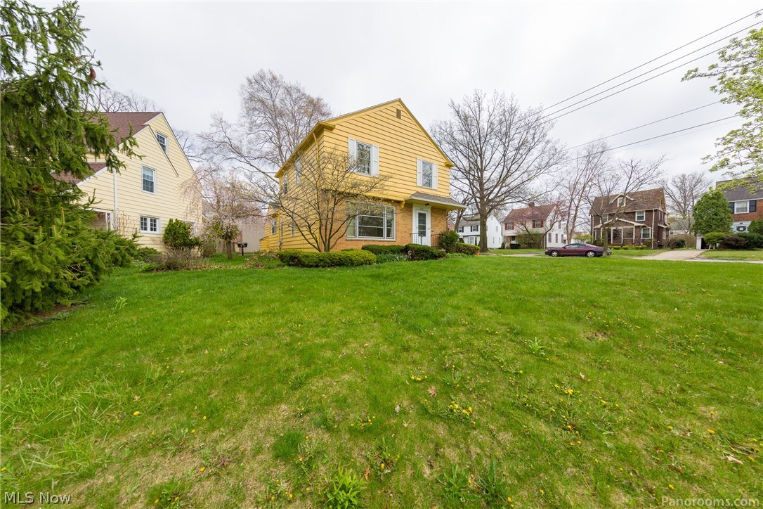 2267 Edgerton Road Cleveland, OH 44118 - Photo 33 of 33