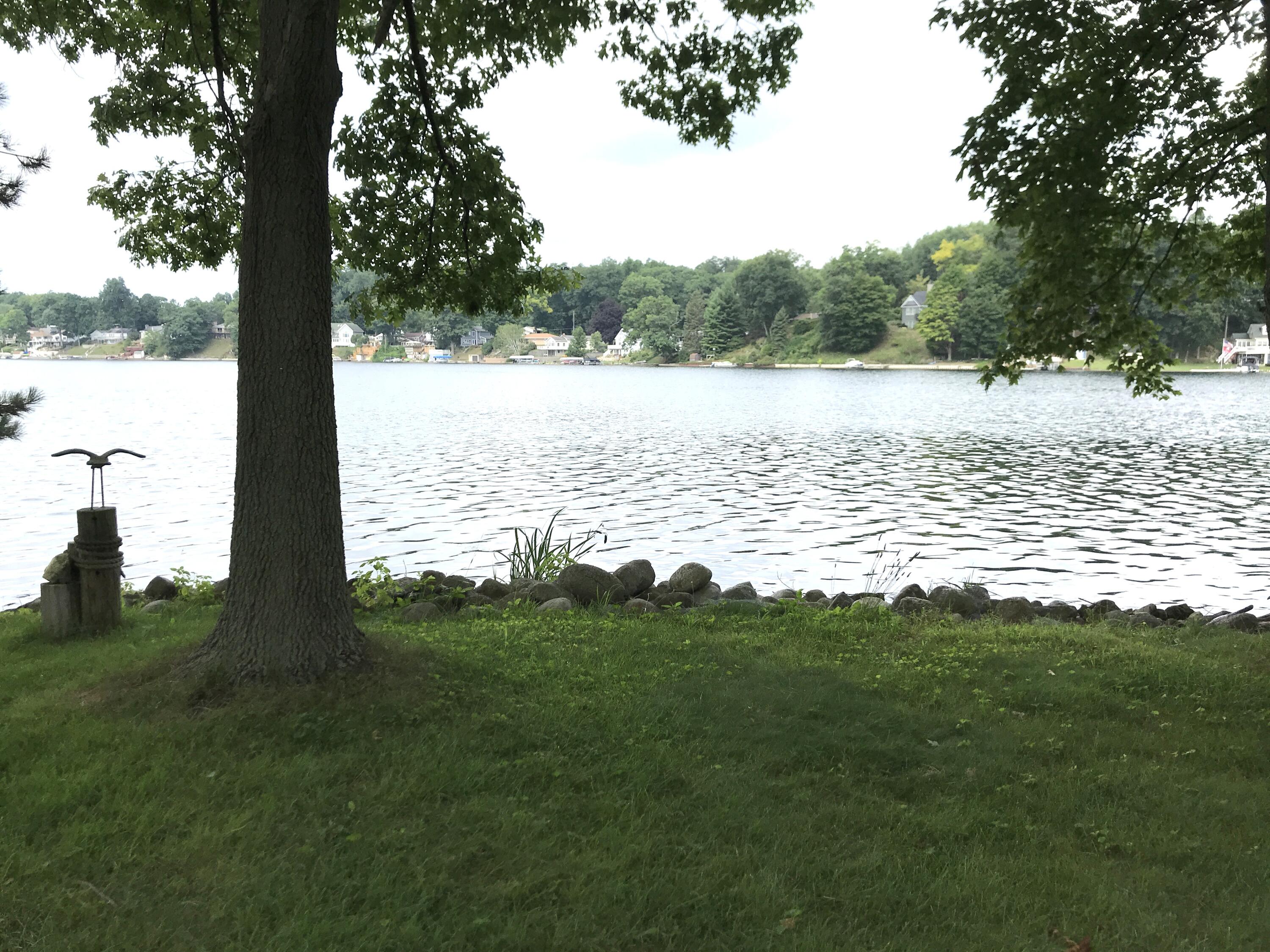 4253 Indian Road Battle Creek, MI 49017 - Photo 24 of 26 House Lake Lot