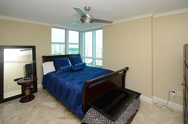 $8,990 | 101 South Fort Lauderdale Beach Boulevard, Unit 1206, Fort Lauderdale, FL 33316