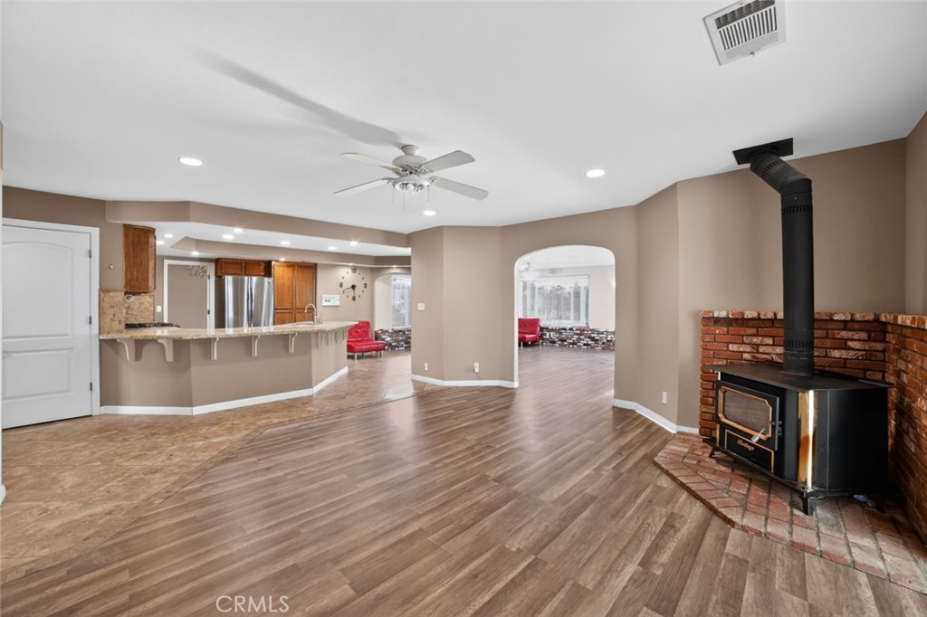 13610 Hidden Valley Road Victorville, CA 92395 - Photo 20 of 50