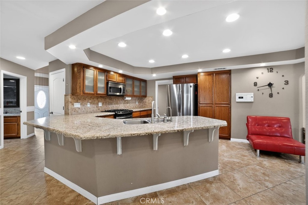 13610 Hidden Valley Road Victorville, CA 92395 - Photo 25 of 50