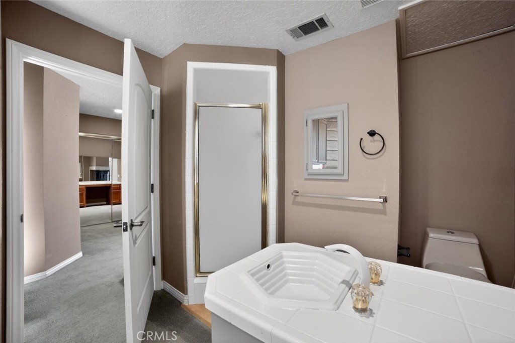 13610 Hidden Valley Road Victorville, CA 92395 - Photo 40 of 50