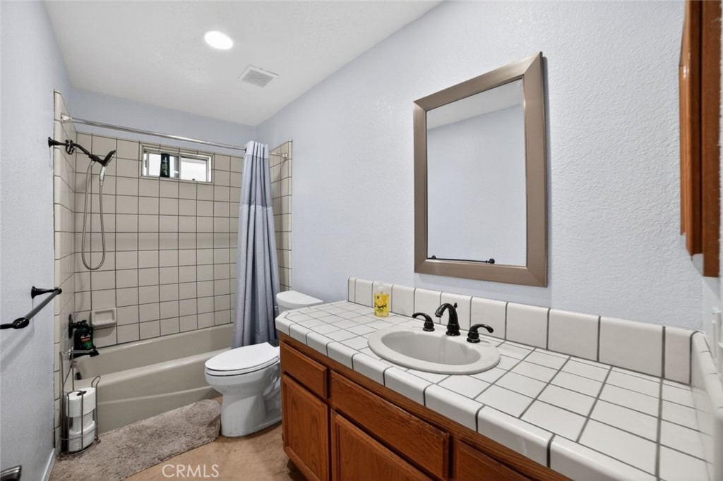 13610 Hidden Valley Road Victorville, CA 92395 - Photo 42 of 50