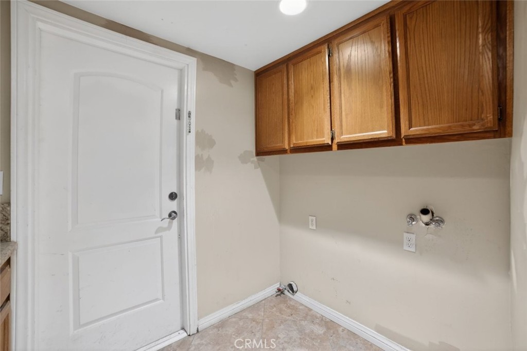 13610 Hidden Valley Road Victorville, CA 92395 - Photo 46 of 50