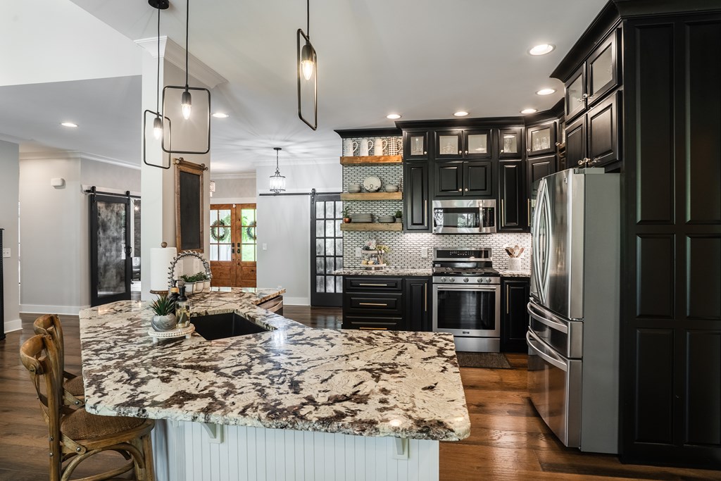 3315 Hidden Lake Road Dalton, GA 30721 - Photo 17 of 75 Gallery Image 17