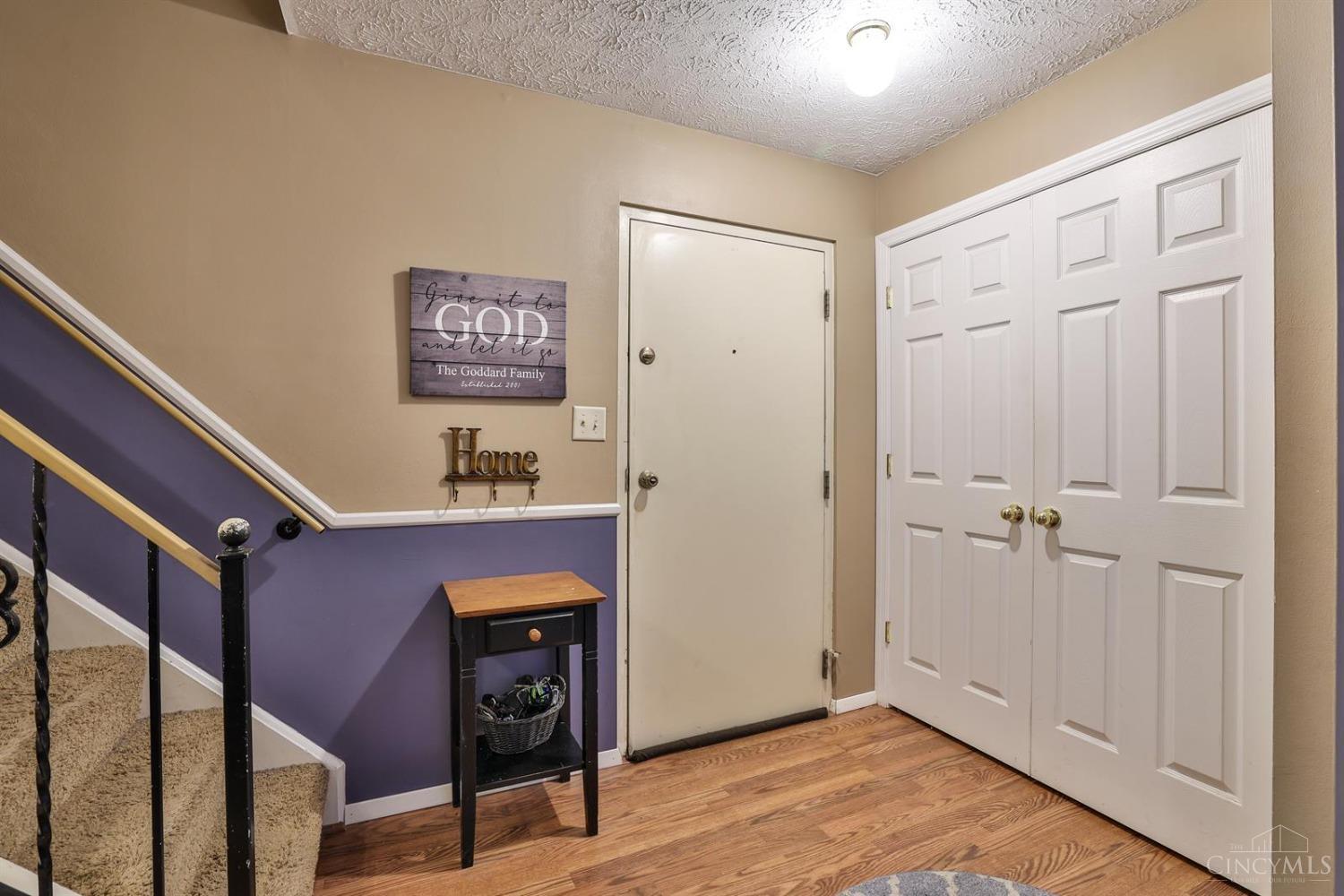 6619 Hearne Road Cincinnati, OH 45248 - Photo 3 of 24 Gallery Image 3