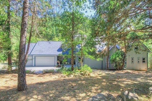 3891 Granite Hill Road Grants Pass, OR 97526 - Photo 4 of 32 Granite view 4