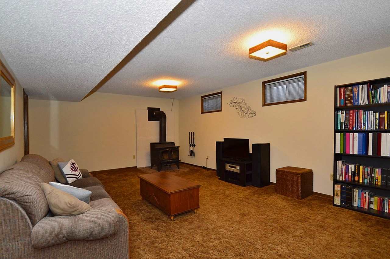 4809 West Alpine Drive Spokane, WA 99208 - Photo 12 of 20