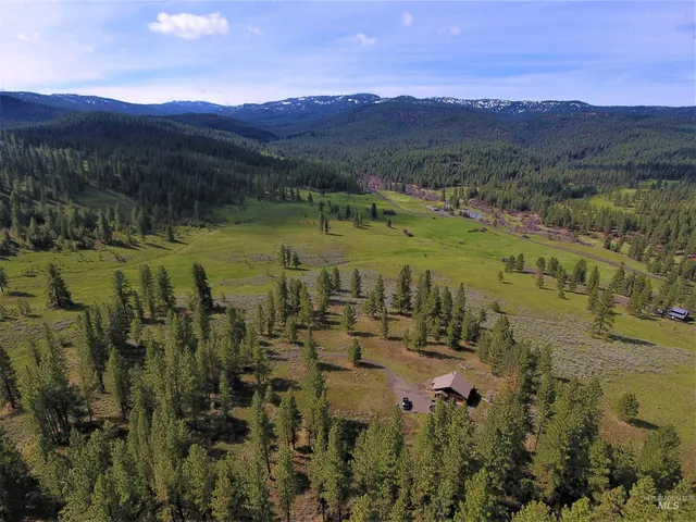 $3,898,000 | 2950 Fish Lake Road, New Meadows, ID 83654