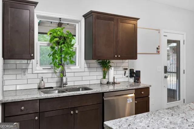 $385,000 | 354 Springwater Way, Bremen, GA 30110