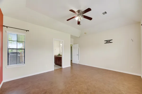 $425,000 | 319 Pinedale Avenue, Arcola, TX 77583
