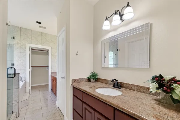 $425,000 | 319 Pinedale Avenue, Arcola, TX 77583
