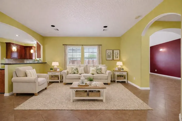 $425,000 | 319 Pinedale Avenue, Arcola, TX 77583